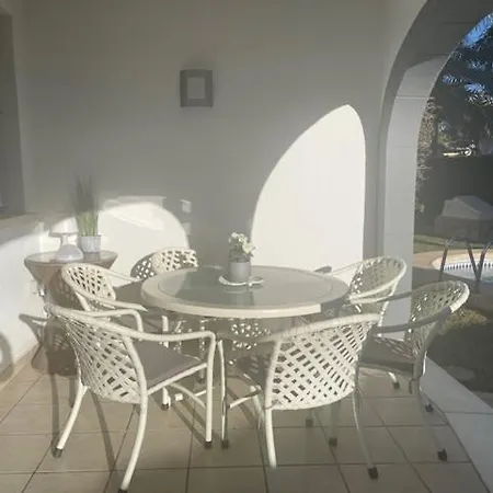 Villaolivanova Picasso 12j * Oliva